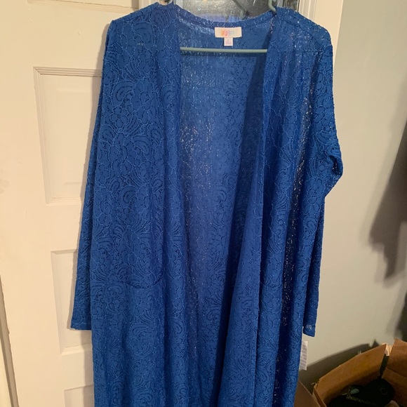 Lularoe Sarah. Large - Picture 1 of 3